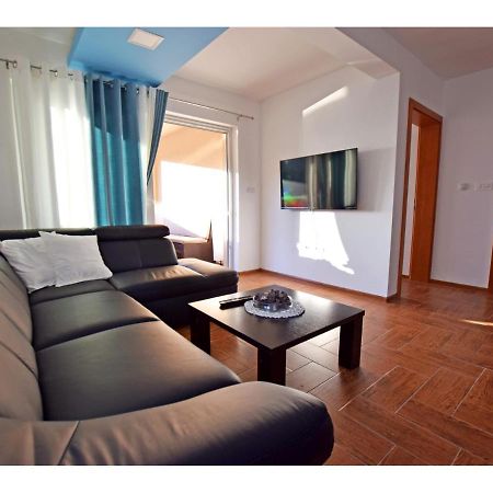 Apartment Dinko Rovanjska Exteriér fotografie
